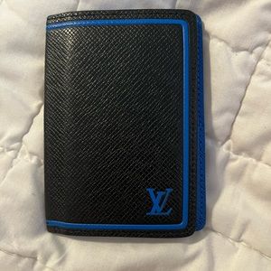 Authentic men’s Louis Vuitton Wallet